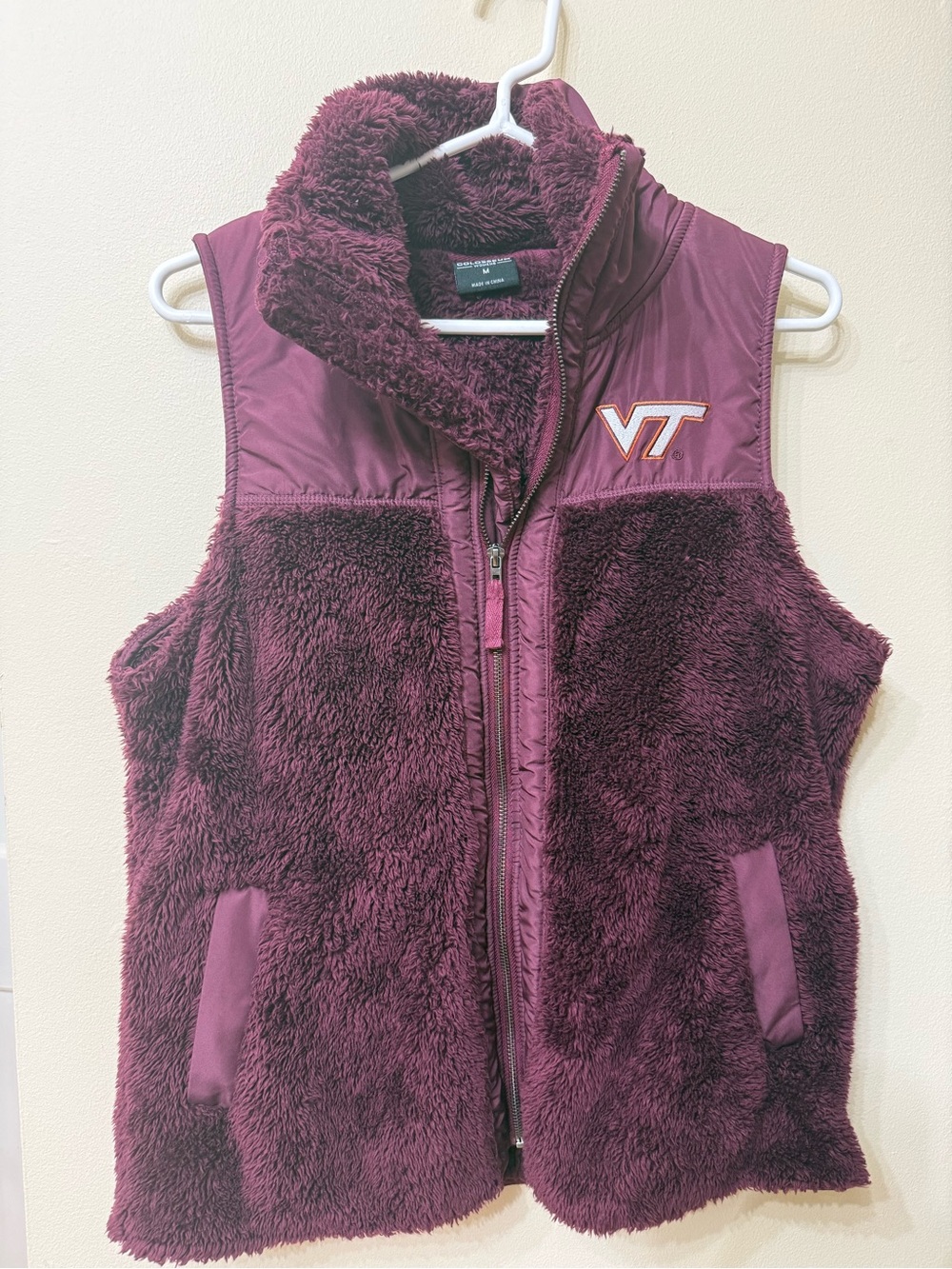 Virginia Tech M Sherpa Fleece Vest Cozy Fall Maroon VTU College Fan Embroidered